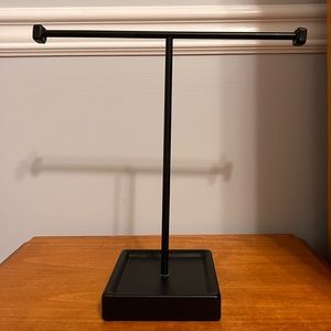 necklace/jewelry stand